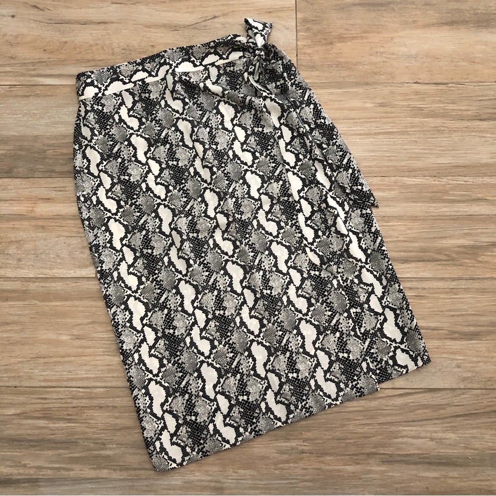NWT The Drop x Kathleen Barnes Python Wrap Skirt